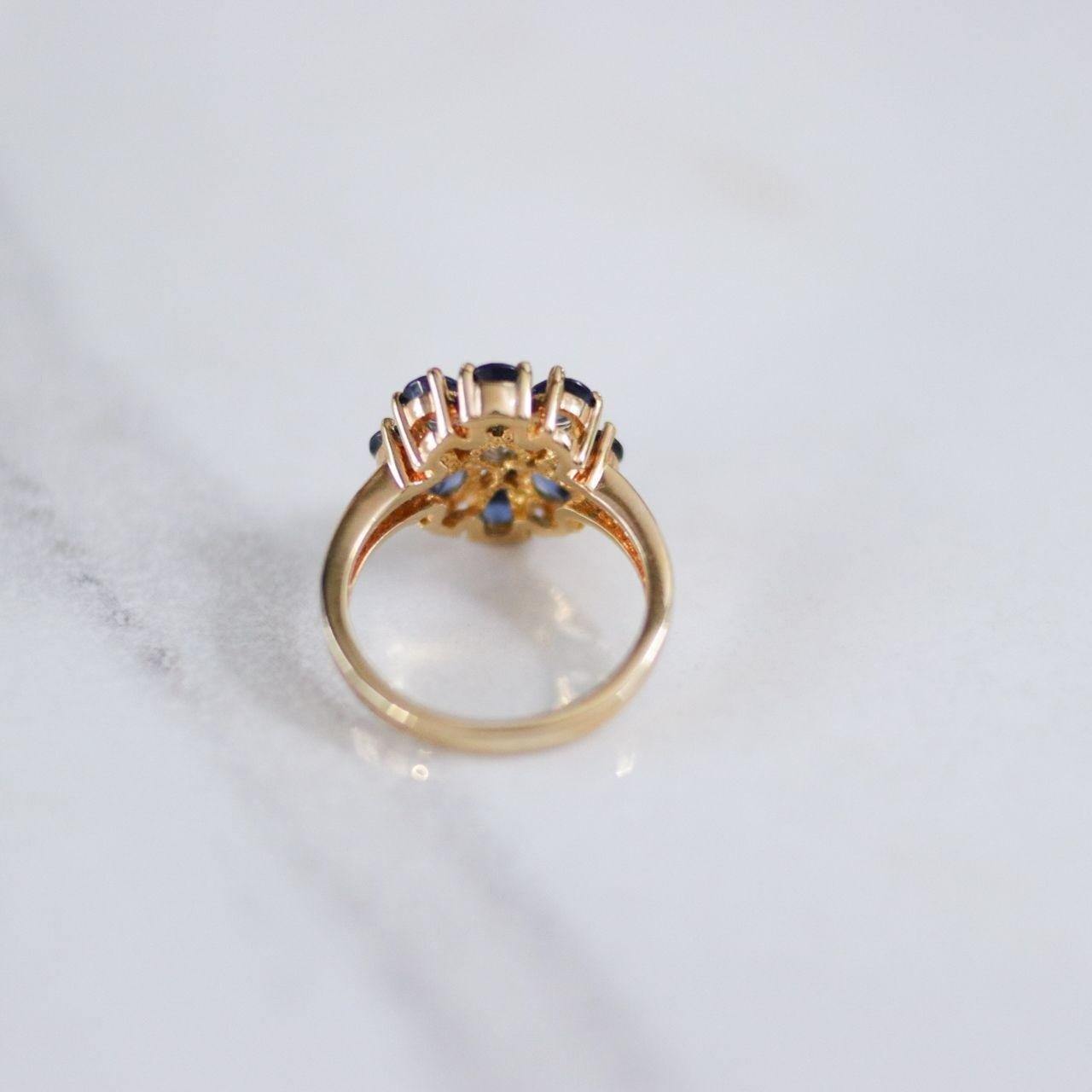 Vintage Iolite Flower Statement Ring by Unsigned Beauty - Vintage Meet Modern Vintage Jewelry - Chicago, Illinois - #oldhollywoodglamour #vintagemeetmodern #designervintage #jewelrybox #antiquejewelry #vintagejewelry