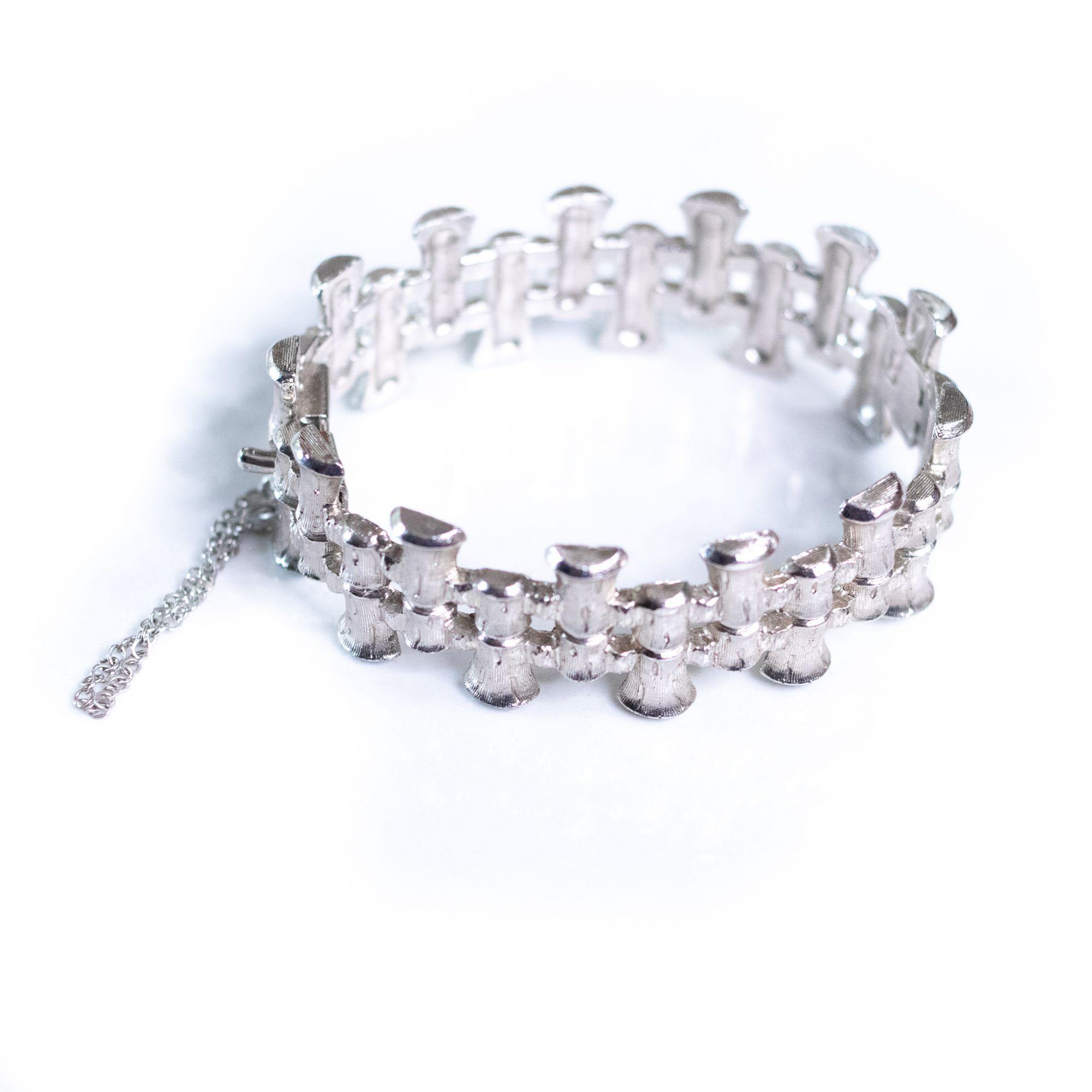 Vintage Napier Silver Bamboo Hinged Bangle Bracelet by Napier - Vintage Meet Modern Vintage Jewelry - Chicago, Illinois - #oldhollywoodglamour #vintagemeetmodern #designervintage #jewelrybox #antiquejewelry #vintagejewelry