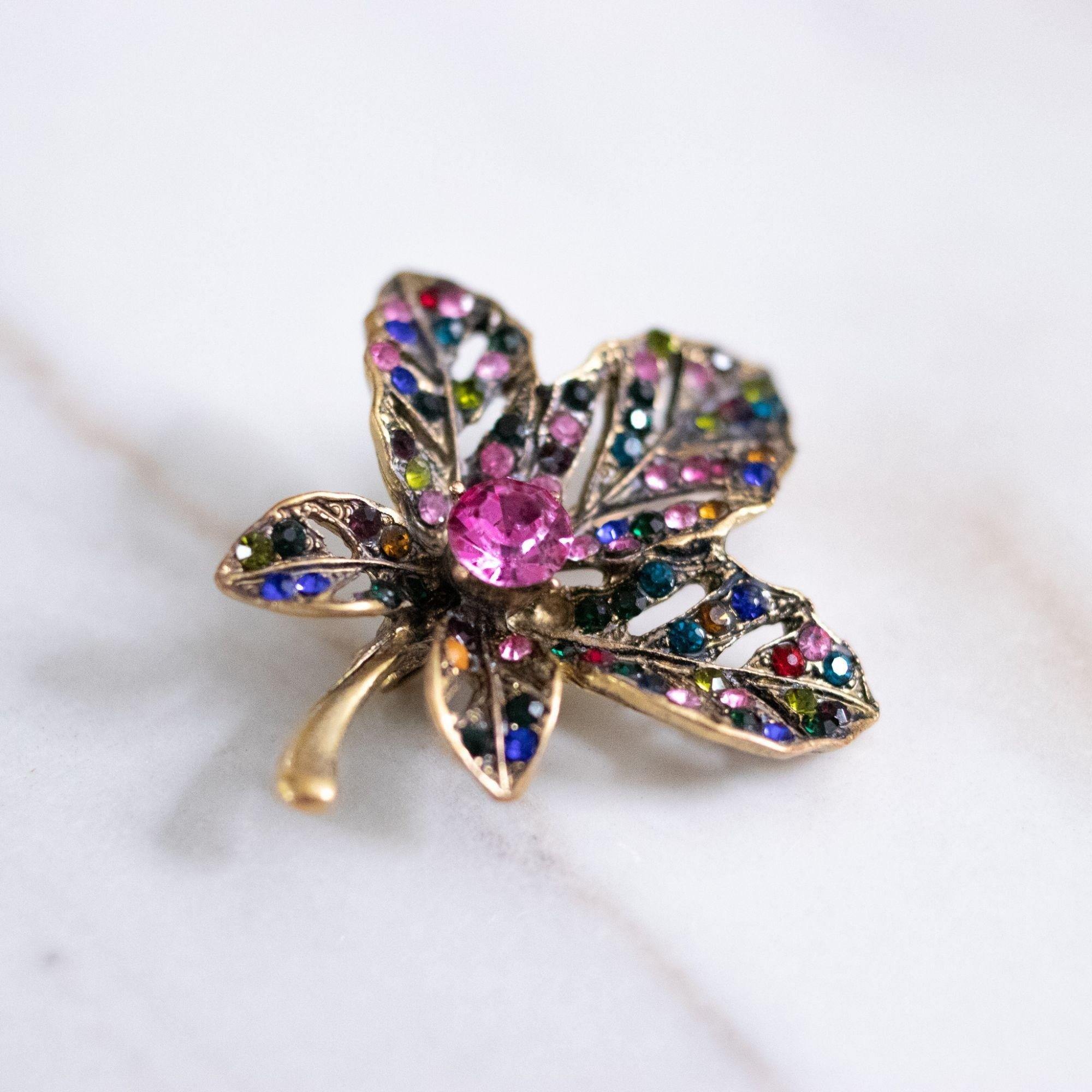 Vintage Blue, Pink Rhinestone Leaf Brooch by Unsigned Beauty - Vintage Meet Modern Vintage Jewelry - Chicago, Illinois - #oldhollywoodglamour #vintagemeetmodern #designervintage #jewelrybox #antiquejewelry #vintagejewelry