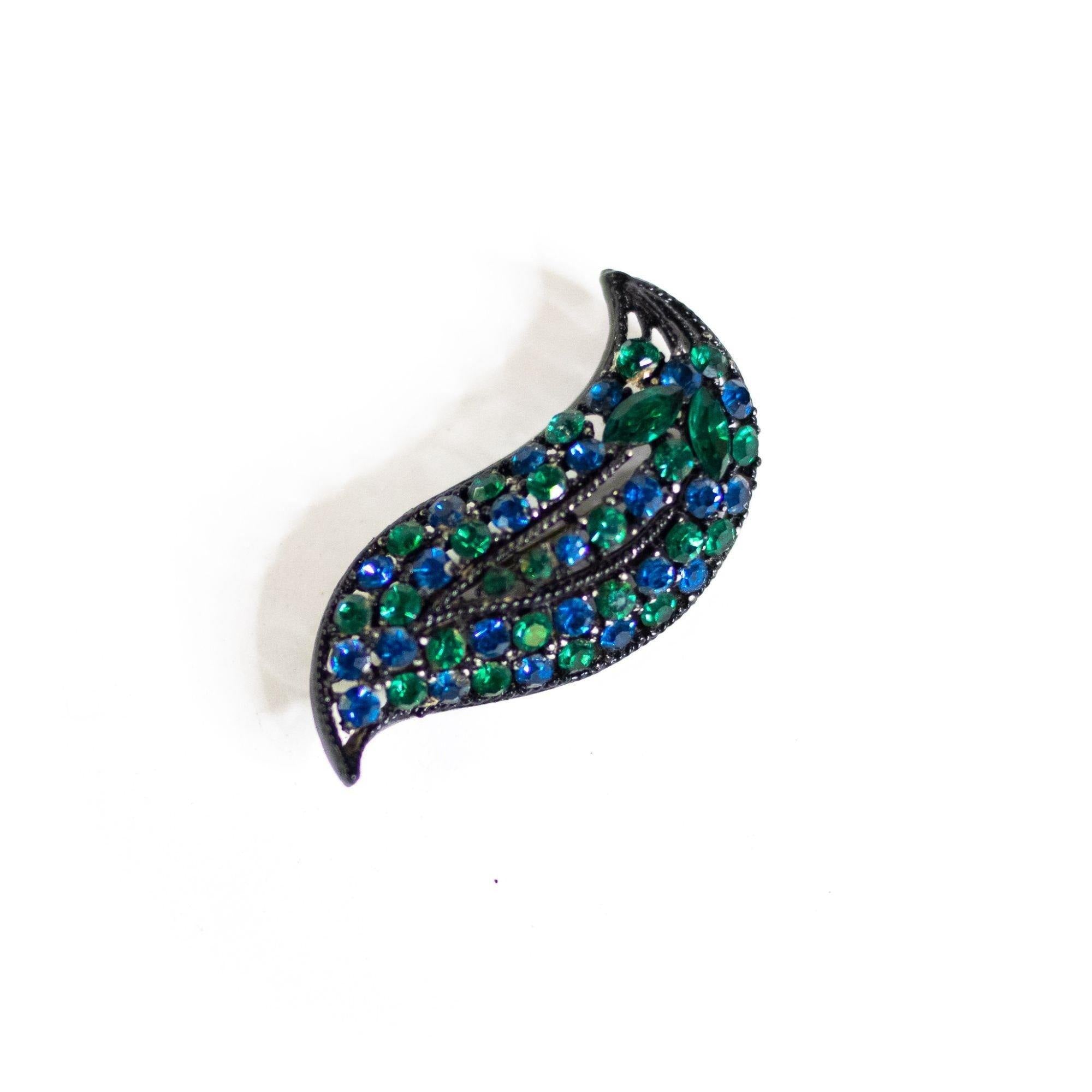 Vintage Mid Century Modern Blue and Green Rhinestone Statement Brooch by Vintage Meet Modern - Vintage Meet Modern Vintage Jewelry - Chicago, Illinois - #oldhollywoodglamour #vintagemeetmodern #designervintage #jewelrybox #antiquejewelry #vintagejewelry