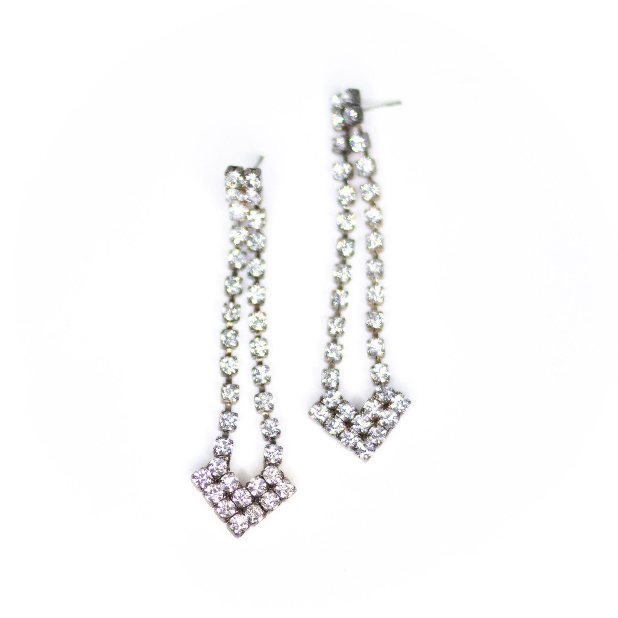 Vintage Art Deco Rhinestone Statement Earrings by Unsigned Beauty - Vintage Meet Modern Vintage Jewelry - Chicago, Illinois - #oldhollywoodglamour #vintagemeetmodern #designervintage #jewelrybox #antiquejewelry #vintagejewelry