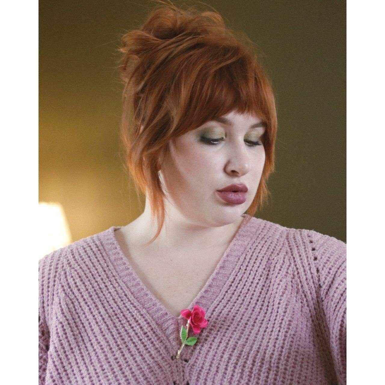 Vintage Pink Stem Rose Brooch by Unsigned Beauty - Vintage Meet Modern Vintage Jewelry - Chicago, Illinois - #oldhollywoodglamour #vintagemeetmodern #designervintage #jewelrybox #antiquejewelry #vintagejewelry