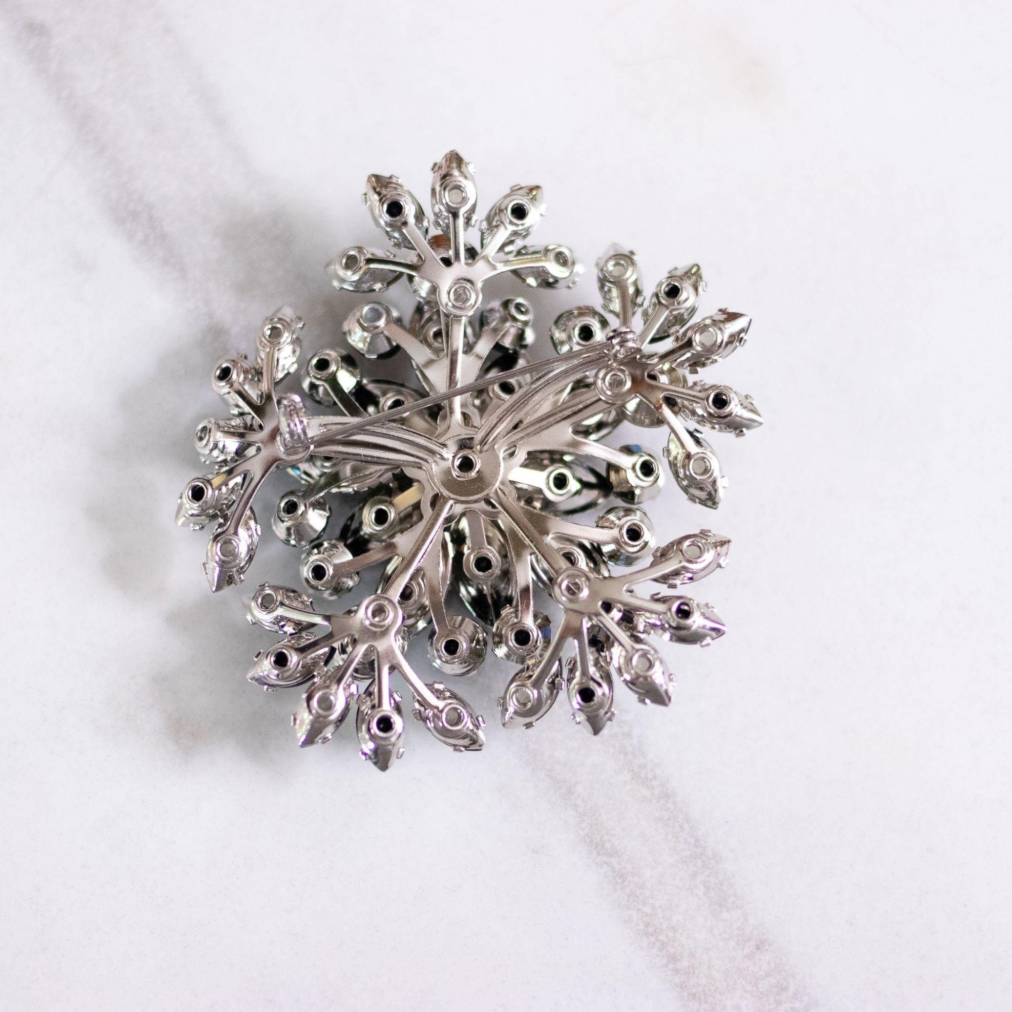 Vintage Black Jet and Sparkly Aurora Borealis Rhinestone Brooch by Unsigned Beauty - Vintage Meet Modern Vintage Jewelry - Chicago, Illinois - #oldhollywoodglamour #vintagemeetmodern #designervintage #jewelrybox #antiquejewelry #vintagejewelry