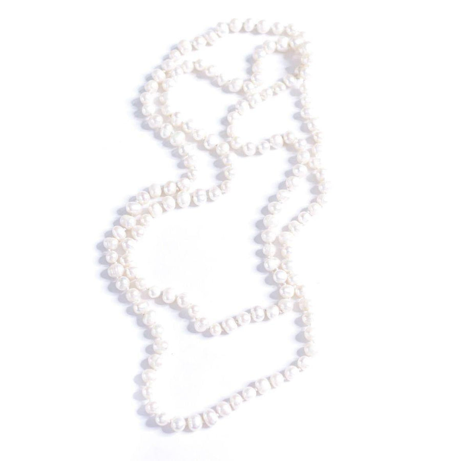 Vintage Cultured Pearl Infinity Strand Necklace by Unsigned Beauty - Vintage Meet Modern Vintage Jewelry - Chicago, Illinois - #oldhollywoodglamour #vintagemeetmodern #designervintage #jewelrybox #antiquejewelry #vintagejewelry