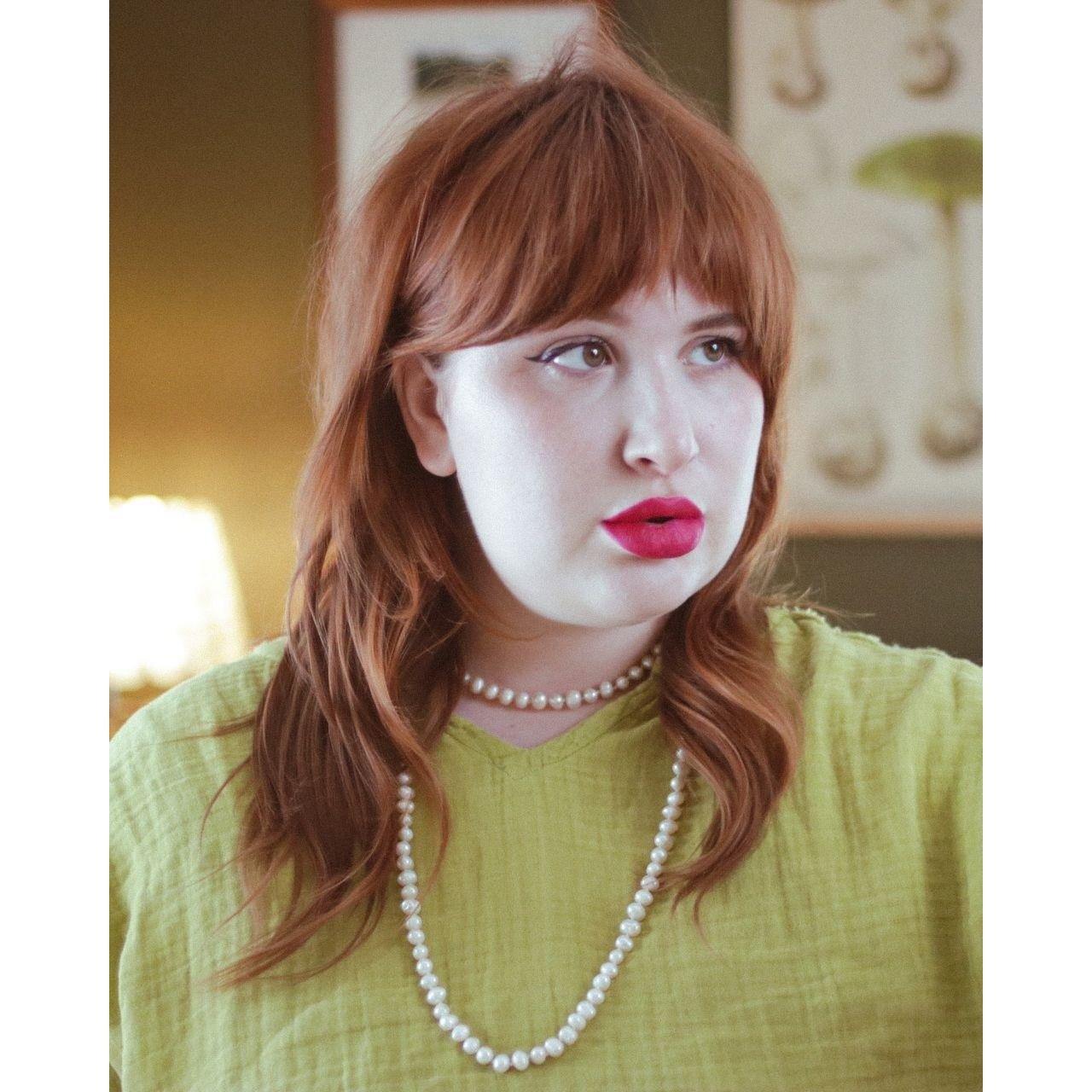 Vintage Cultured Pearl Infinity Strand Necklace by Unsigned Beauty - Vintage Meet Modern Vintage Jewelry - Chicago, Illinois - #oldhollywoodglamour #vintagemeetmodern #designervintage #jewelrybox #antiquejewelry #vintagejewelry