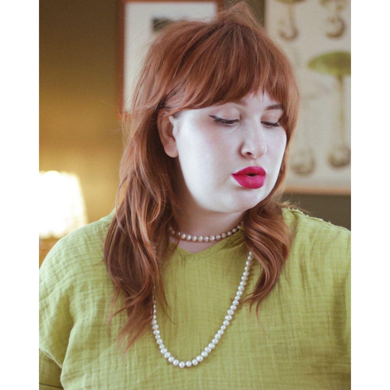 Vintage Cultured Pearl Infinity Strand Necklace by Unsigned Beauty - Vintage Meet Modern Vintage Jewelry - Chicago, Illinois - #oldhollywoodglamour #vintagemeetmodern #designervintage #jewelrybox #antiquejewelry #vintagejewelry