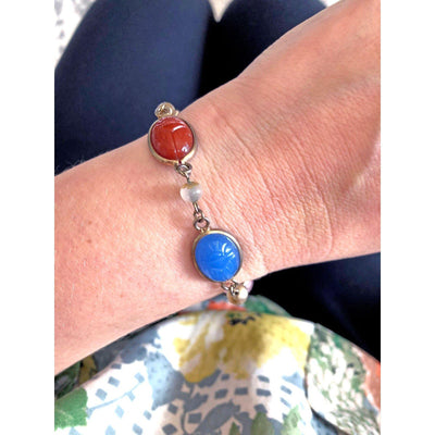 Vintage Gemstone Scarab Bracelet with Agate, Rose Quartz, Carnelian, Jade, and Onyx by Unsigned Beauty - Vintage Meet Modern Vintage Jewelry - Chicago, Illinois - #oldhollywoodglamour #vintagemeetmodern #designervintage #jewelrybox #antiquejewelry #vintagejewelry