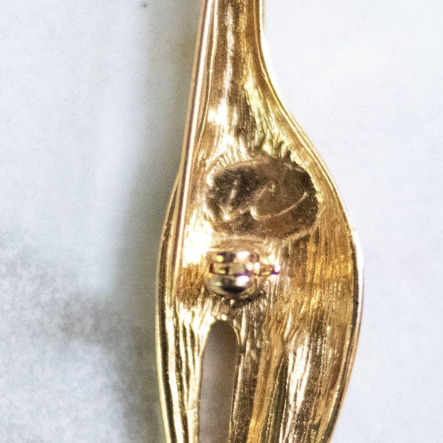 Vintage Liz Claiborne Giraffe Brooch by Liz Claiborne - Vintage Meet Modern Vintage Jewelry - Chicago, Illinois - #oldhollywoodglamour #vintagemeetmodern #designervintage #jewelrybox #antiquejewelry #vintagejewelry