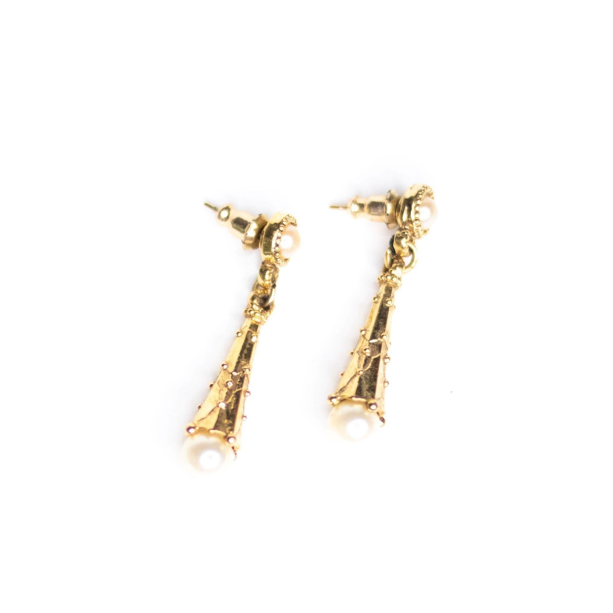 Vintage Renaissance Revival Pearl Drop Earrings by Unsigned Beauty - Vintage Meet Modern Vintage Jewelry - Chicago, Illinois - #oldhollywoodglamour #vintagemeetmodern #designervintage #jewelrybox #antiquejewelry #vintagejewelry