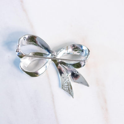 Vintage Boucher Silver Bow Brooch by Boucher - Vintage Meet Modern Vintage Jewelry - Chicago, Illinois - #oldhollywoodglamour #vintagemeetmodern #designervintage #jewelrybox #antiquejewelry #vintagejewelry