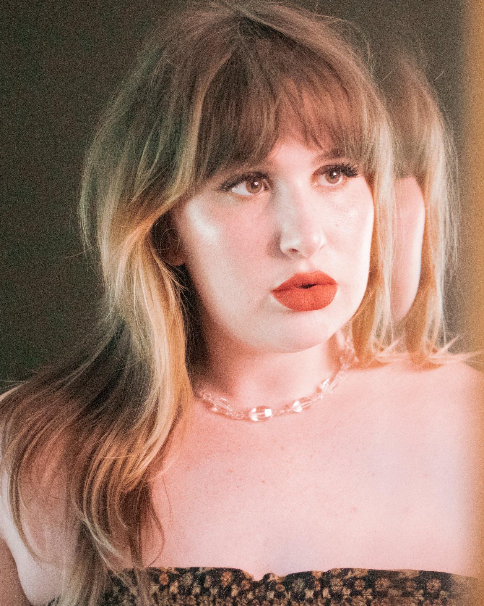 Vintage Czech Etched Cut Crystal Beaded Necklace by Czech - Vintage Meet Modern Vintage Jewelry - Chicago, Illinois - #oldhollywoodglamour #vintagemeetmodern #designervintage #jewelrybox #antiquejewelry #vintagejewelry