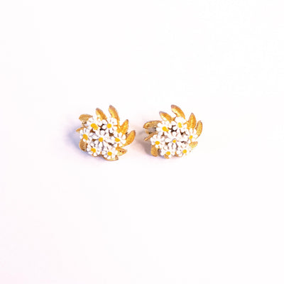 Vintage Daisy Pinwheel Earrings by Unsigned Beauty - Vintage Meet Modern Vintage Jewelry - Chicago, Illinois - #oldhollywoodglamour #vintagemeetmodern #designervintage #jewelrybox #antiquejewelry #vintagejewelry