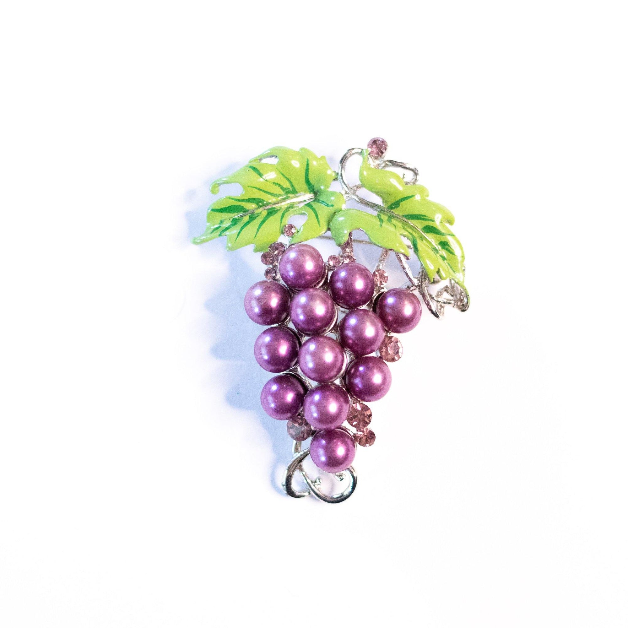 Vintage Grapes Brooch with Purple Pearls, Diamante Rhinestones, and Green Enamel Leaves by Unsigned Beauty - Vintage Meet Modern Vintage Jewelry - Chicago, Illinois - #oldhollywoodglamour #vintagemeetmodern #designervintage #jewelrybox #antiquejewelry #vintagejewelry