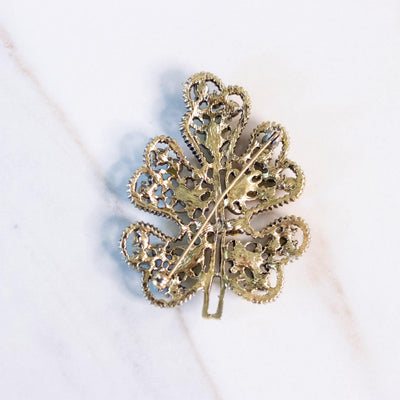 Vintage Green Rhinestone Leaf Brooch by Unsigned Beauty - Vintage Meet Modern Vintage Jewelry - Chicago, Illinois - #oldhollywoodglamour #vintagemeetmodern #designervintage #jewelrybox #antiquejewelry #vintagejewelry
