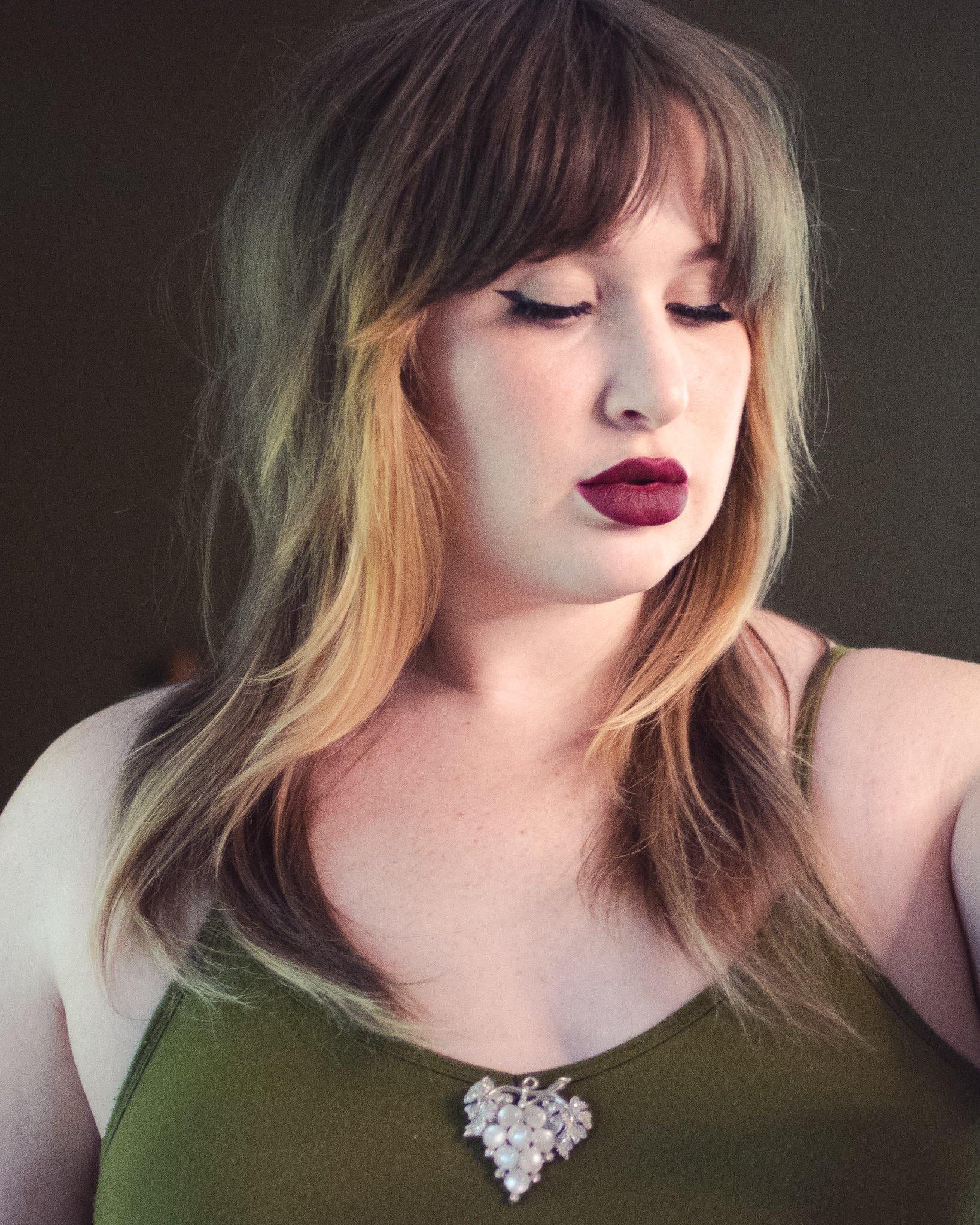 Vintage Moonglow and Diamante Rhinestone Brooch by Unsigned Beauty - Vintage Meet Modern Vintage Jewelry - Chicago, Illinois - #oldhollywoodglamour #vintagemeetmodern #designervintage #jewelrybox #antiquejewelry #vintagejewelry