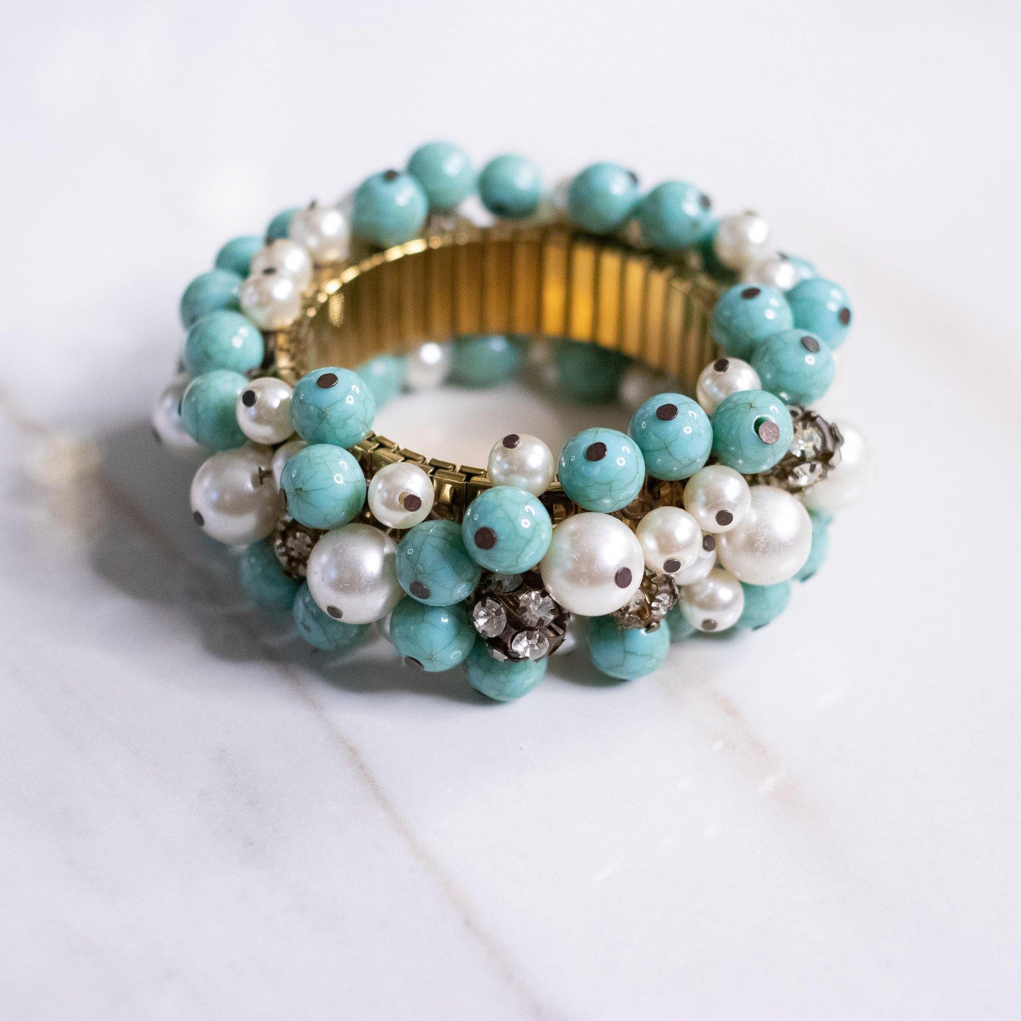 Vintage Retro Turquoise and Faux Pearl Loaded Cha Cha Beaded Expansion Bracelet by Unsigned Beauty - Vintage Meet Modern Vintage Jewelry - Chicago, Illinois - #oldhollywoodglamour #vintagemeetmodern #designervintage #jewelrybox #antiquejewelry #vintagejewelry