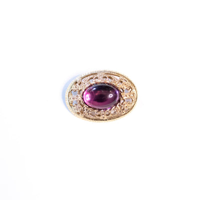 Vintage Victorian Inspired Gold Oval Brooch with Lucite Cabochon by Unsigned Beauty - Vintage Meet Modern Vintage Jewelry - Chicago, Illinois - #oldhollywoodglamour #vintagemeetmodern #designervintage #jewelrybox #antiquejewelry #vintagejewelry
