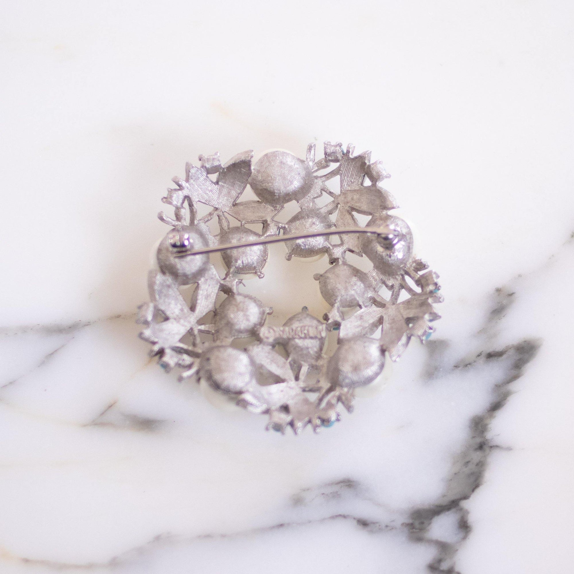 Vintage Sarah Coventry Faux Pearl and Turquoise Bead Brooch by Sarah Coventry - Vintage Meet Modern Vintage Jewelry - Chicago, Illinois - #oldhollywoodglamour #vintagemeetmodern #designervintage #jewelrybox #antiquejewelry #vintagejewelry