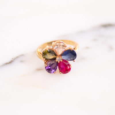 Vintage Colorful Gemstone Flower Statement Ring by Unsigned Beauty - Vintage Meet Modern Vintage Jewelry - Chicago, Illinois - #oldhollywoodglamour #vintagemeetmodern #designervintage #jewelrybox #antiquejewelry #vintagejewelry