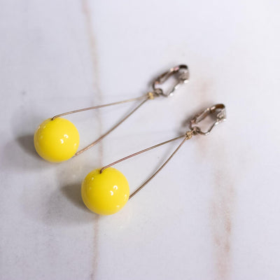Vintage Retro Mod Yellow Bubble Bead Dangling Statement Earrings by Unsigned Beauty - Vintage Meet Modern Vintage Jewelry - Chicago, Illinois - #oldhollywoodglamour #vintagemeetmodern #designervintage #jewelrybox #antiquejewelry #vintagejewelry
