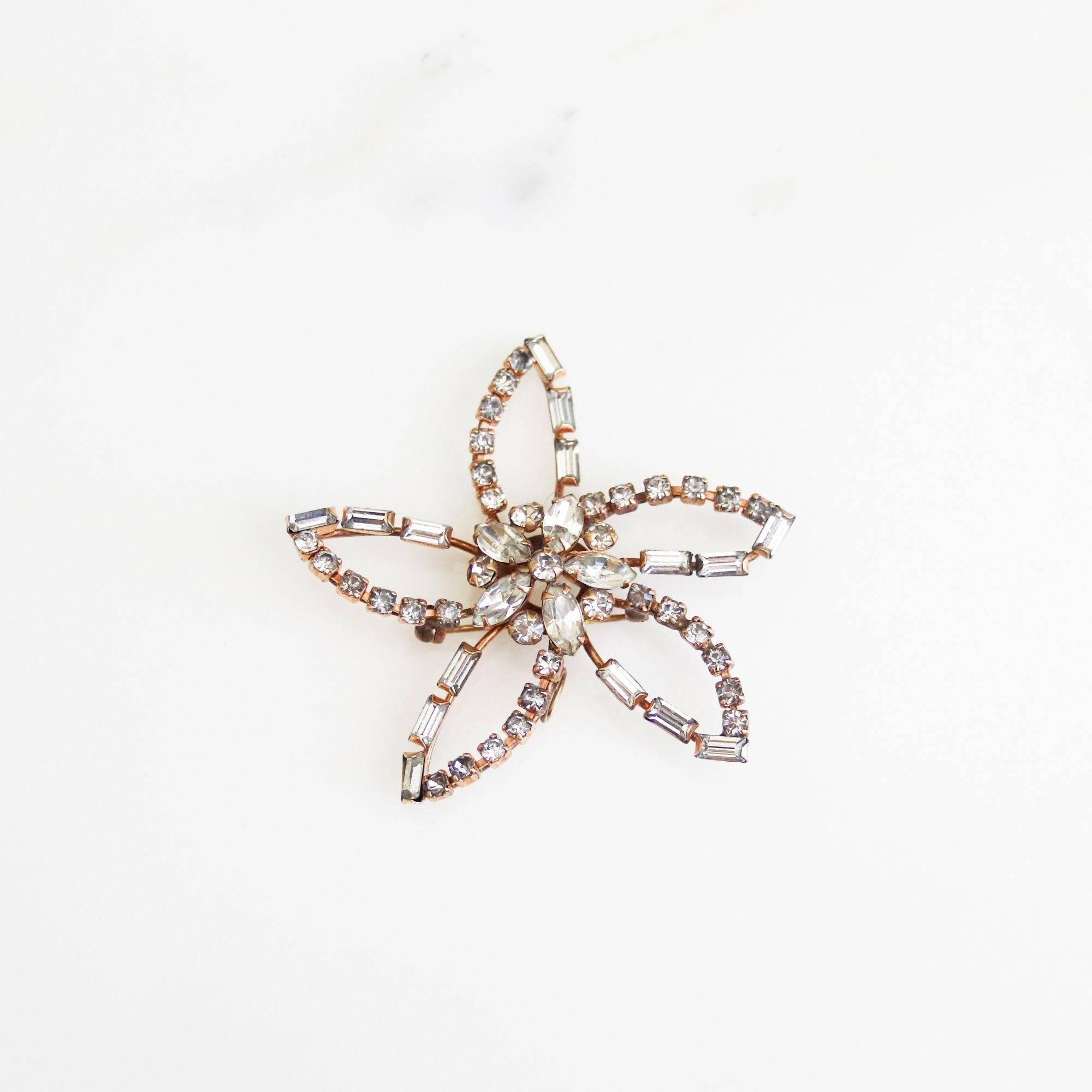 Vintage Phyllis Rhinestone Flower Brooch, Pendant, Gold Filled by Phyllis - Vintage Meet Modern Vintage Jewelry - Chicago, Illinois - #oldhollywoodglamour #vintagemeetmodern #designervintage #jewelrybox #antiquejewelry #vintagejewelry