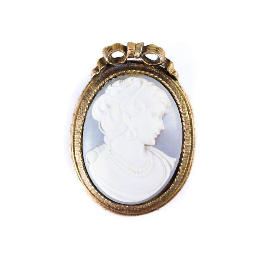 Vintage Blue and White Wedgewood Cameo Brooch with Gold Frame with Ribbon by Unsigned Beauty - Vintage Meet Modern Vintage Jewelry - Chicago, Illinois - #oldhollywoodglamour #vintagemeetmodern #designervintage #jewelrybox #antiquejewelry #vintagejewelry
