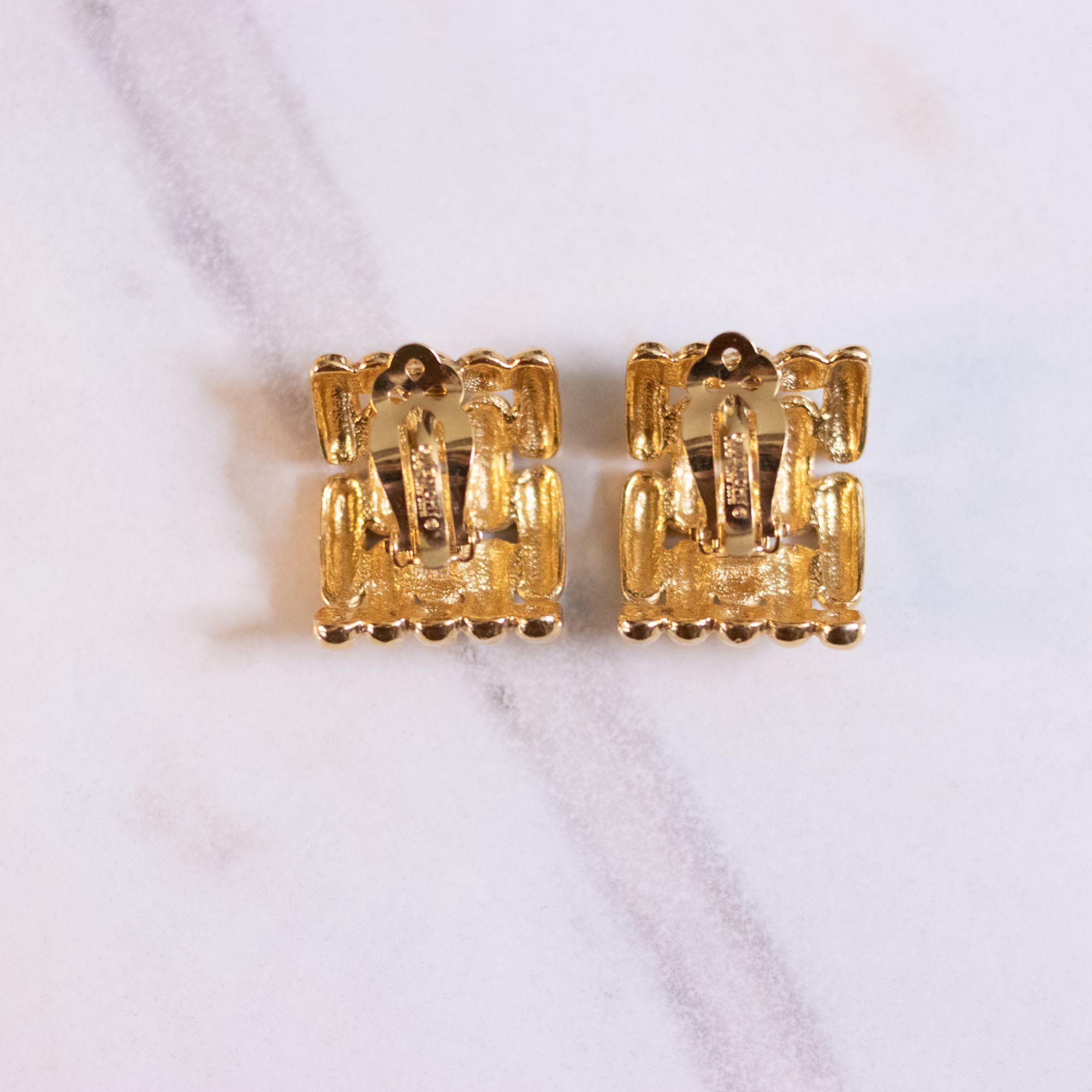 Vintage Givenchy Couture Chunky Gold Chain Earrings by Givenchy - Vintage Meet Modern Vintage Jewelry - Chicago, Illinois - #oldhollywoodglamour #vintagemeetmodern #designervintage #jewelrybox #antiquejewelry #vintagejewelry