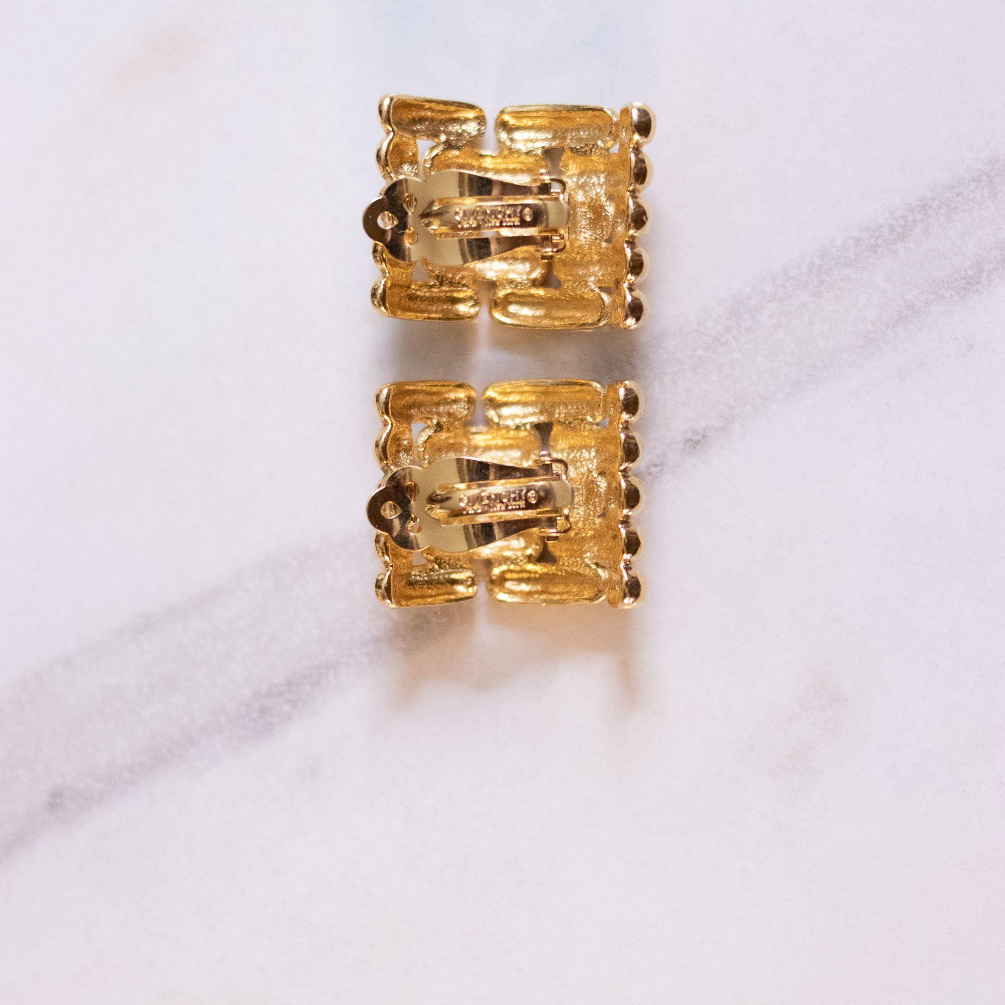 Vintage Givenchy Couture Chunky Gold Chain Earrings by Givenchy - Vintage Meet Modern Vintage Jewelry - Chicago, Illinois - #oldhollywoodglamour #vintagemeetmodern #designervintage #jewelrybox #antiquejewelry #vintagejewelry